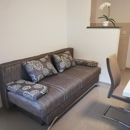 Guesthouse Vesna Senj  Eksteriør bilde